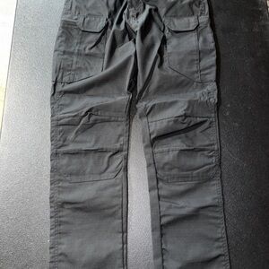 Men's Classic Black Cargo Tactical pants tapered leg